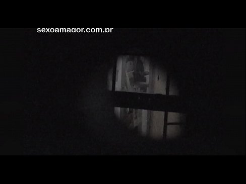 ❤️ Blondie estas sekrete filmita fare de najbara voyeur kaŝita malantaŭ kavaj brikoj ❤️❌ Hejmfarita porno ĉe eo.playcrot69.top ☑